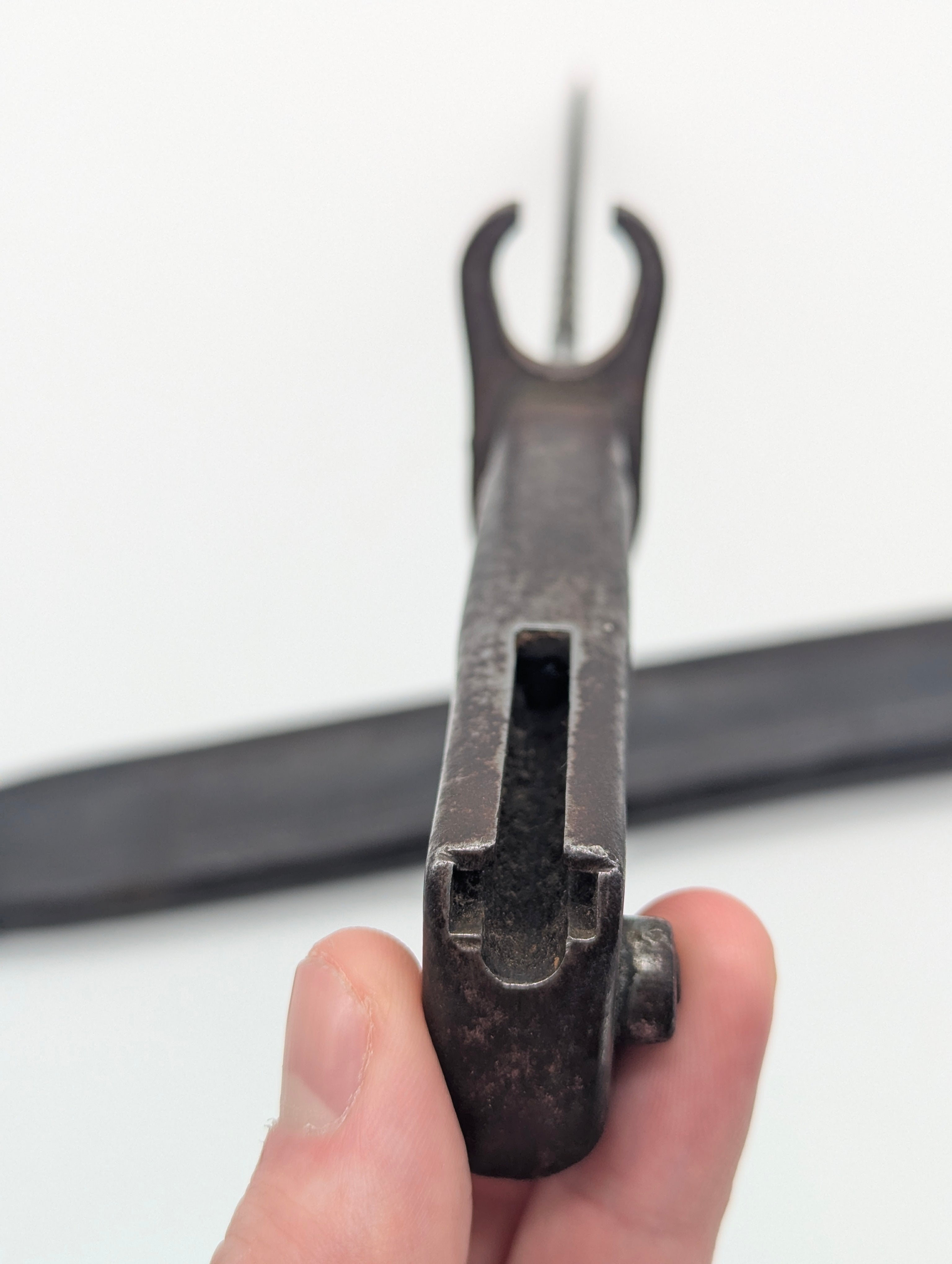 Imperial German Pioneer Marked EB42 Ersatz Sawback 98/05 Bayonet